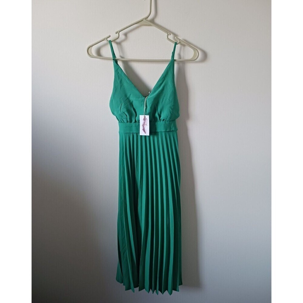 Jessica Simpson Belted Pleated Maxi Dress Green Sleeveless Spaghetti Strap XS